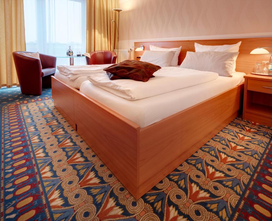 Kurhotel Pyramide באד וינדסהיים מראה חיצוני תמונה